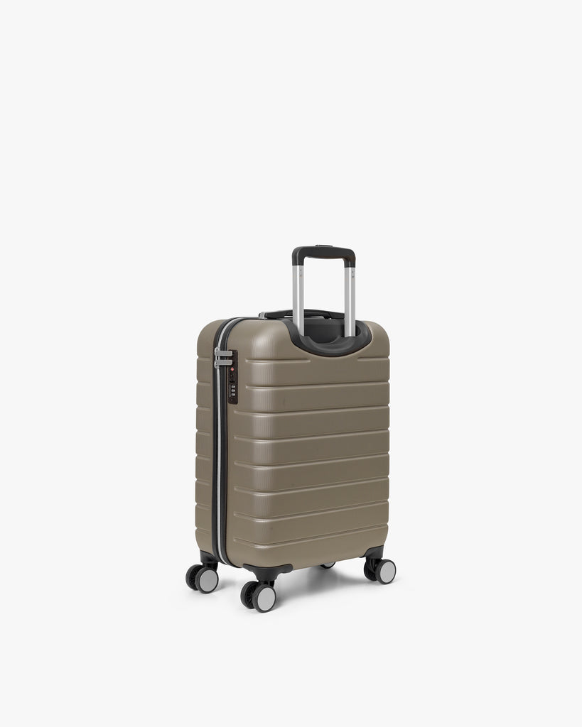 Day CPT 20" Suitcase Lux